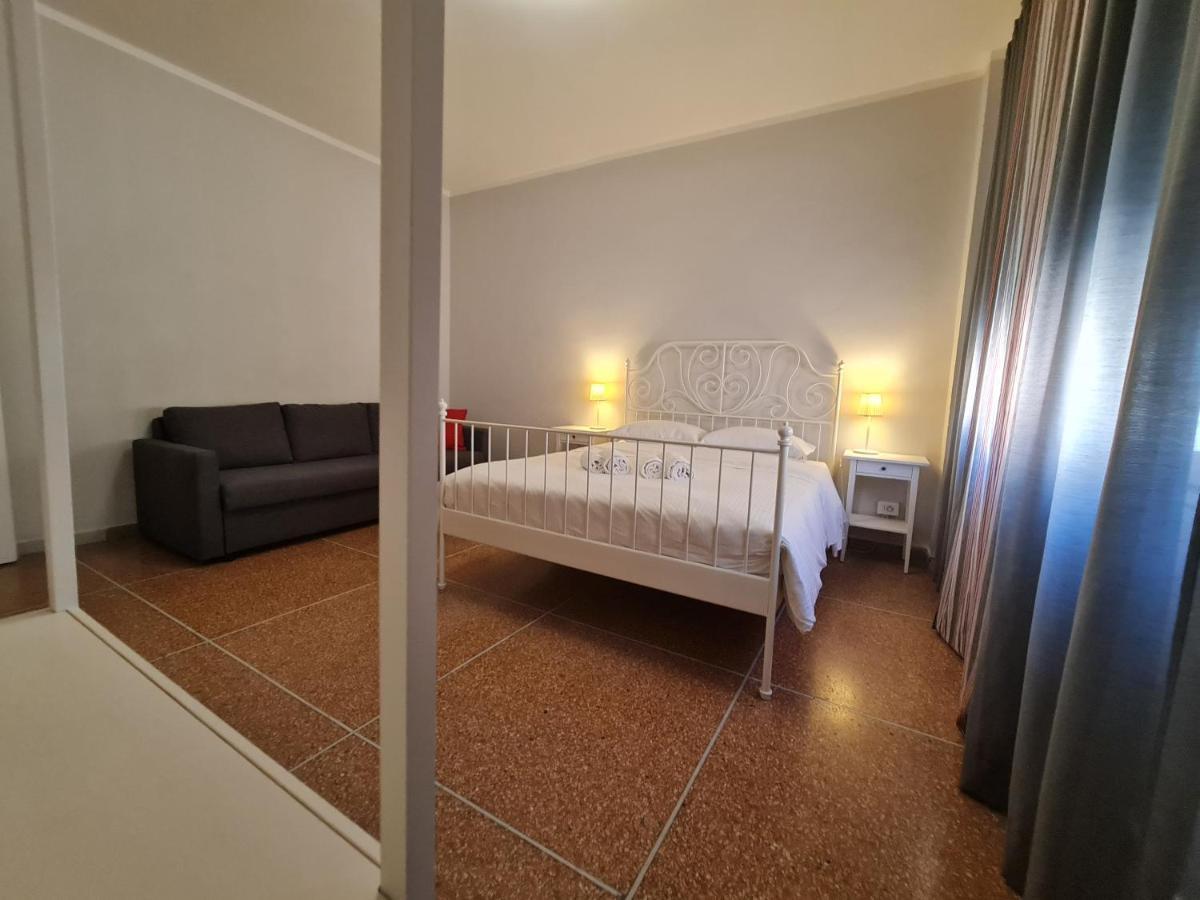Lc Gramsci Guest House Self Check-In Pise Extérieur photo