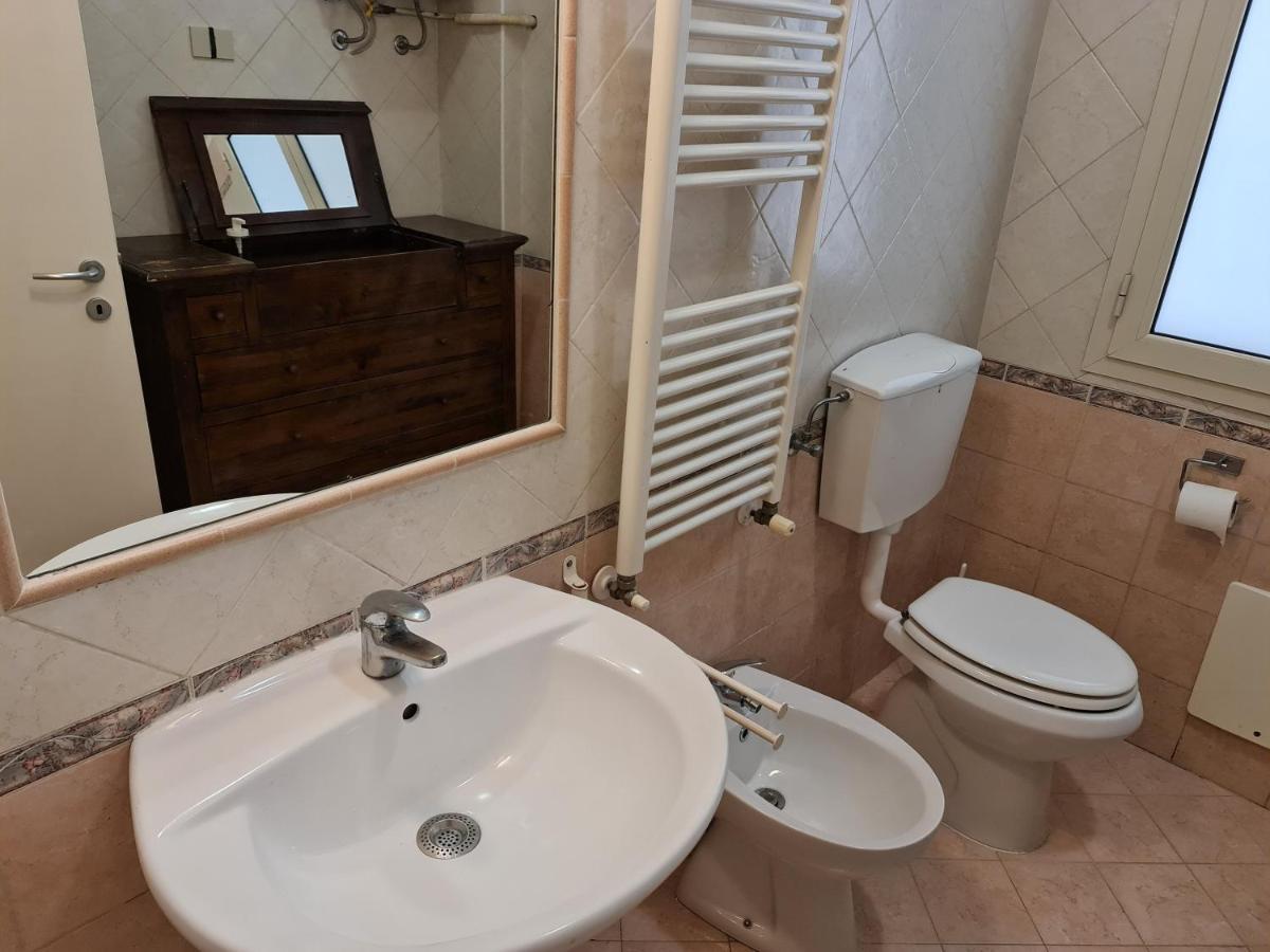 Lc Gramsci Guest House Self Check-In Pise Extérieur photo